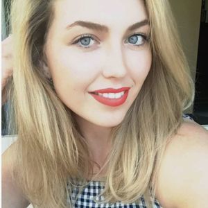 Meet your Posher, Megan